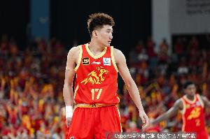 媒體人：孫銘徽忍著疼痛強行復出 舊傷+新傷讓他每天都要吃止疼藥