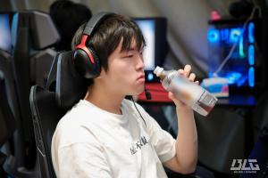 韓網熱議Bin被處罰：伙計，如果沒有粉絲 你什么都不是！