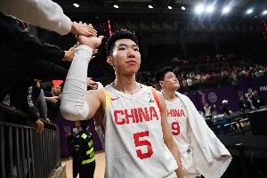 80平提前犯規(guī)補籃絕殺！記者：只能理解為FMP拉德尼基不想打加時