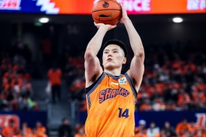 三分很殺人！李弘權6中5&三分3中3全面砍14分4板2助1斷1帽！
