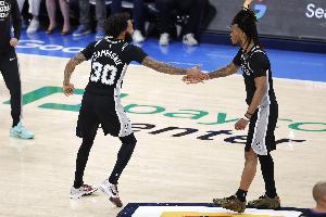 尼克斯遠征球迷聲勢浩大！尚帕尼：我出身紐約 對此并不意外