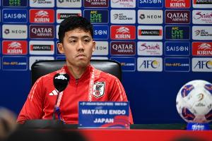 日媒：遠藤航已連續(xù)兩天缺席日本隊合練，此前和冰島比賽疑似受傷