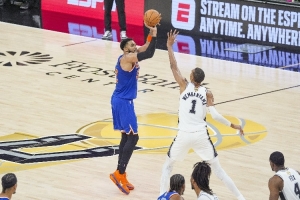與官方榜單一致！卡梅隆·約翰遜：到目前為止我認為唐斯是FMVP