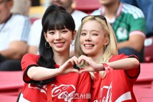 Kpop女團Aespa成員柳智敏、Winter現身墨西哥，現場為韓國加油！
