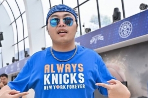 聯(lián)動(dòng)上了！尼克斯曬在滬球迷線下觀賽照：從上海到紐約 都是冠軍