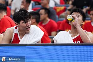 媒體人：王俊杰和楊瀚森都難受&有點急 后者效果真不一定有徐昕好