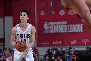 郭昊文在2022年為獨行俠征戰NBA夏聯 共出場2次&得到10分1板2助