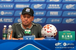 斯盧茨基：金順凱初步診斷為肋骨骨折，將留在大連的醫院治療