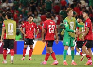 亞足聯球隊末輪對非足聯球隊2平3負，韓國0-1南非最終出局