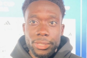 戴維斯談球隊絕殺晉級：這是美妙的時刻，我一直渴望出場比賽