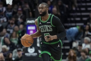 皮爾斯：杰倫·布朗可是MVP候選人 說他綠軍第7好球員太荒唐