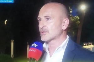 國米總監：帕萊斯特拉被截胡是很正常的事 我們與英超有經濟差距