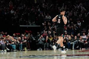 媒體人：開拓者需要運(yùn)動(dòng)型45號(hào)位 楊瀚森在NBA的空間會(huì)被繼續(xù)擠壓