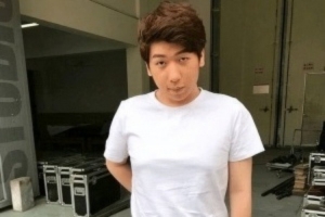 無事發生過？炫神疑似刪除此前對TheShy、Rookie的道歉動態