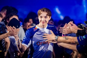 Reddit熱議世界前十AD：Gumayusi、Viper、peyz、Ruler前四