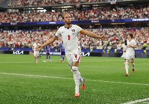 12球3助！場均1球，凱恩參加15場世界杯已直接參與15球