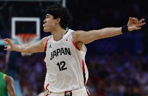 得加強防守！中國男籃第二節19-28 凈負日本男籃9分