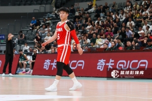 鐵匠出身？陳昱休11投僅2中拿到4分 三分6中0