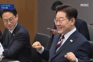 世界杯最火慶祝韓國總統李在明與挪威首相會晤，模仿劃船慶祝