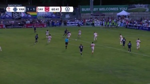 抽空踢個球！世界杯休息日，無解說任務的穆勒為白浪出戰打入1球