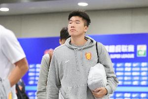 岳瑞杰本場12次解圍，成單場中超完成至少10次解圍最年輕的球員