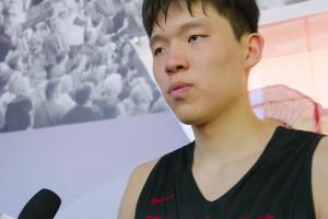 期待和莫蘭特一起打球嗎？楊瀚森：那當然 他身體天賦太勁爆了