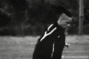 國安官方：沉痛獲悉前球員馬努因車禍不幸離世，向其家人致以哀悼