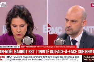 法國外長談西班牙前首相言論：法國沒有膚色之分 會在球場上回擊