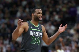 記者：前NBA球員TJ·沃倫 與歐洲球隊(duì)巴黎男籃簽約一年