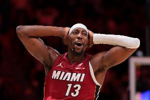 拉票但沒獲獎！阿德巴約：NBA砍83分并非誰都行 我得以和科比齊名