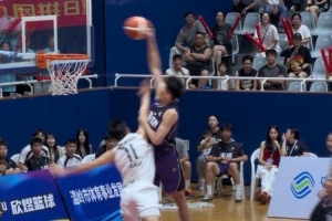 炸裂！浙BA預選賽 開場2分多鐘卓赫上演暴力暴力隔扣