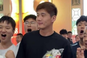 另一個王俊杰！山西新援王俊杰抵達太原 受到當地球迷熱烈歡迎