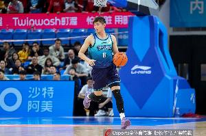 直播吧：王俊杰今日前往山西 將與球隊會合備戰新賽季