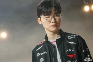 Faker：比賽節(jié)奏快很中路交戰(zhàn)多；上位圈隊伍大家都打得很好
