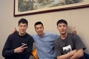 還有情況？同曦總經理轉發與徐杰、杜潤旺的合照：含金量還在上升