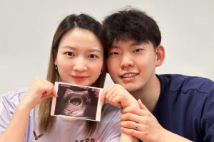 恭喜！黃雅瓊官宣懷孕喜訊，劉雨辰2年前奧運會求婚+兩人去年結婚