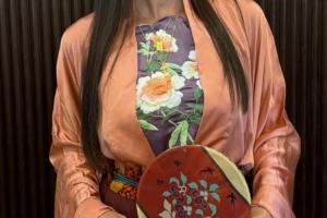 佩德里女友一同來華游玩，INS曬出漢服照