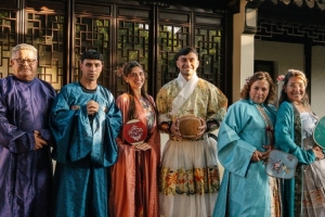 大贊！世體：佩德里中國行為蘇超開球+穿漢服+體驗蹴鞠，備受歡迎
