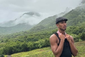 回歸自然！貝林厄姆社媒曬自己在山林中度假旅行照片
