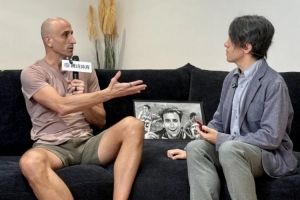 吉諾比利為了什么打籃球？
