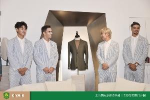 男模國安達成禮服合作，蒙哥馬利攜球員代表身著西服亮相