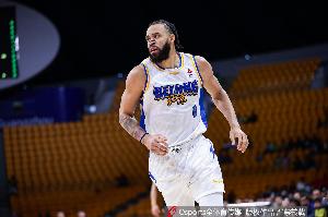 麥基已收到日本聯賽報價 他在等CBA報價 預計有兩支CBA球隊會報價