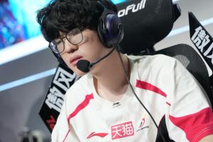 EDG目前五連敗墊底 Jiejie若加盟需帶隊逆轉(zhuǎn)否則將有可能再掉涅槃