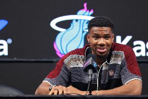 名嘴：字母哥是NBA最稀缺的超級巨星 我們見識過他的統(tǒng)治力
