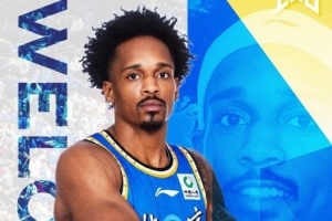 巴里·布朗攻防屬性均衡防守強硬 桑普森身體素質勁爆擅長吃餅