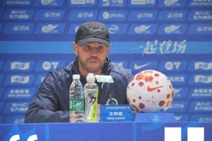 羅比·尼爾森：對陣國安將是極其艱難的比賽，堅信我們可以取勝