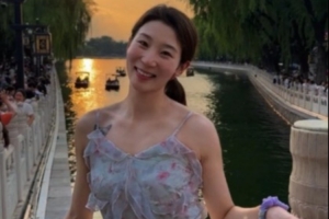 有點甜！北京女籃球員李一凡曬照：“橘子糖味”日落