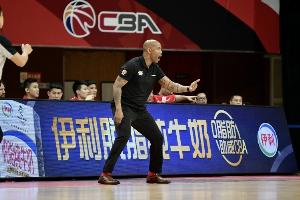 馬布里：我在中國有雕像&博物館&綠卡 再多的錢也無法讓我回NBA