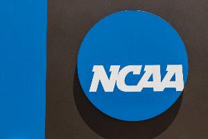 媒體人:NCAA官方反擊挫敗中止申請全駁回 22屆球員可獲第五年資格