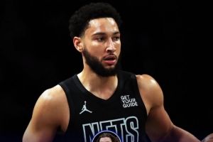 吉迪：西蒙斯一直在訓練&體型保持得很好 我想他會回到NBA的